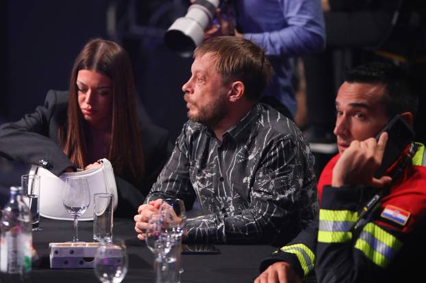 U Karlovačkoj dvorani Mladost održava se 32. dodjela glazbenih nagrada Porin