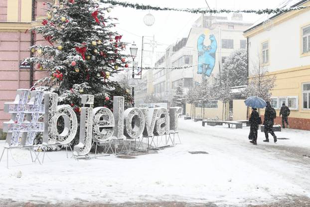 Prvi ovogodišnji snijeg u Bjelovaru