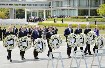 Povijesni dan u Hirošimi, Kerry i ministri odali počast žrtvama
