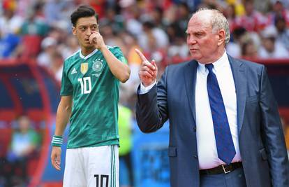 Hoenes opleo po Özilu: Njegova usr*na igra ne treba Njemačkoj