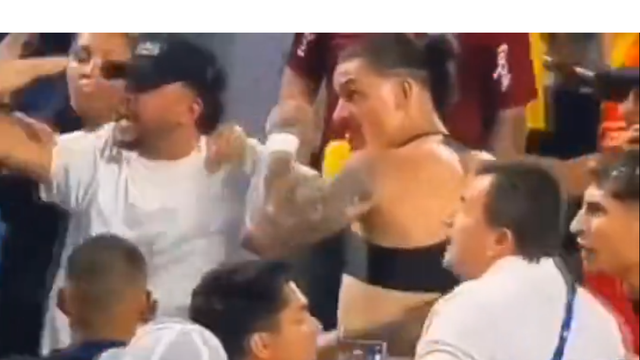 VIDEO Sulude scene na Copa Americi! Zvijezda Liverpoola tukla se s navijačima na tribini