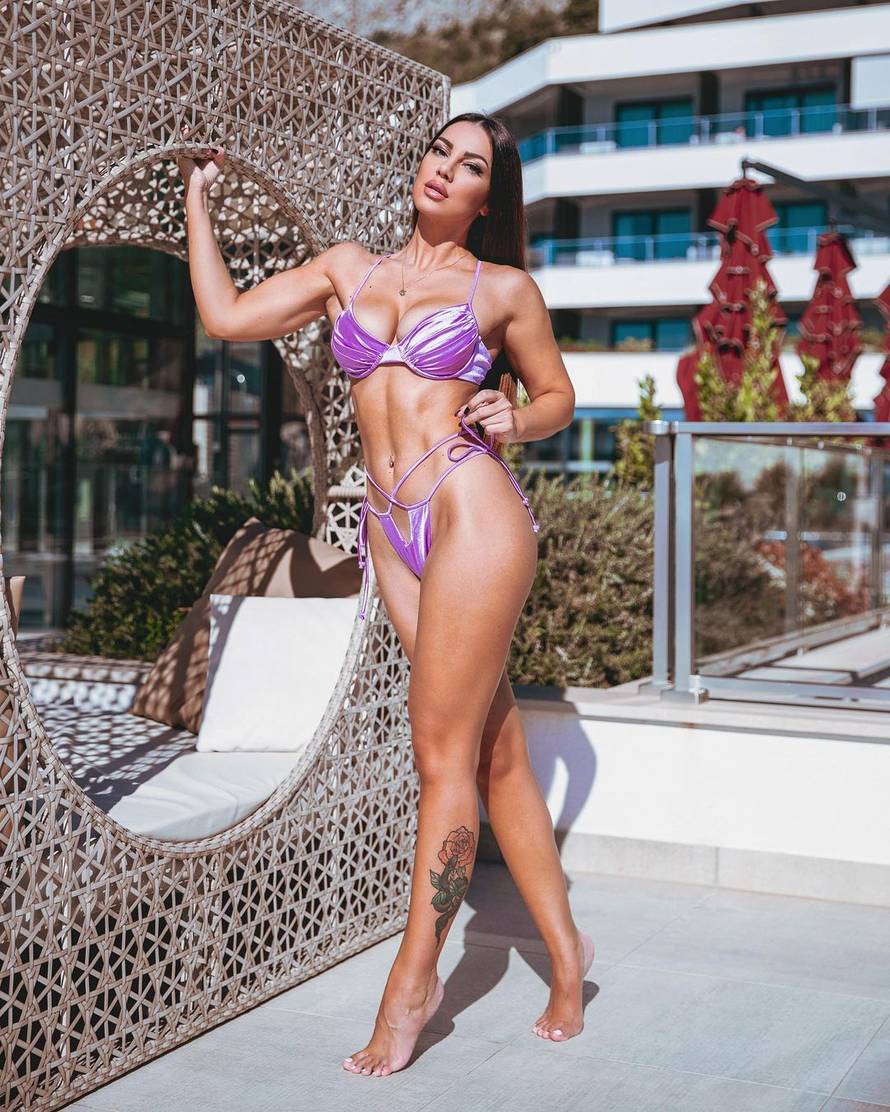 Žanamari objavila novu fotku u badiću: Malo se 'nabildala'...