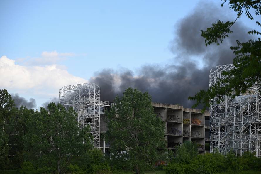 Zagreb: Buknuo požar kod sveučilišne bolnice 