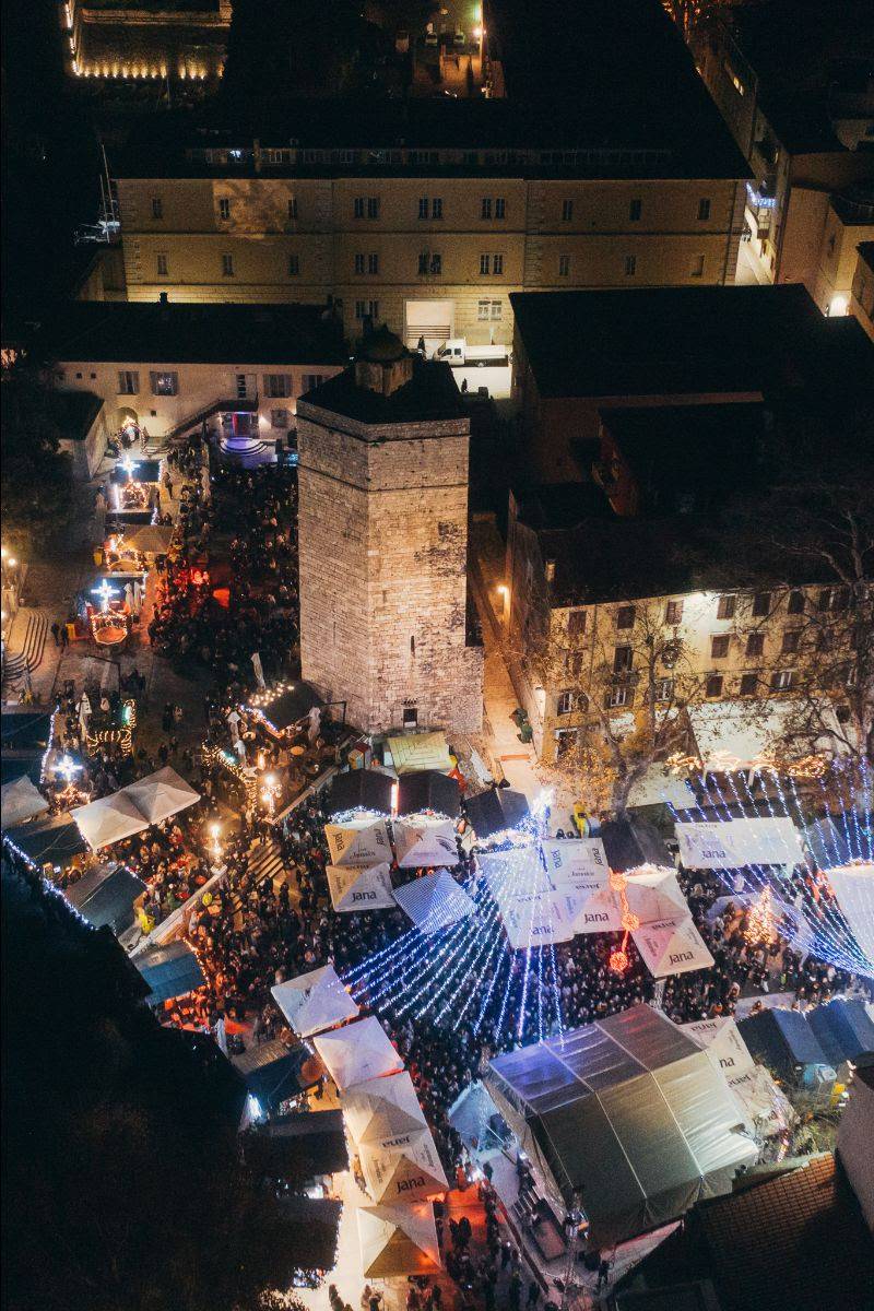 Nakon Božića na zadarskom Adventu nastupaju Tonči Huljić i Madre Badessa, Vatra i Jole