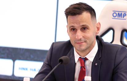 Nikola Kalinić pokazao veliko srce: Splitskom KBC-u donirao plaću koju je zaradio u Hajduku