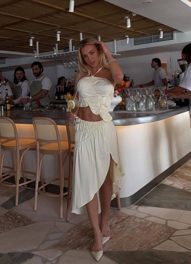 FOTO Majci troje djece skandal na rođendanu Kardashiana otvorio je vrata slave