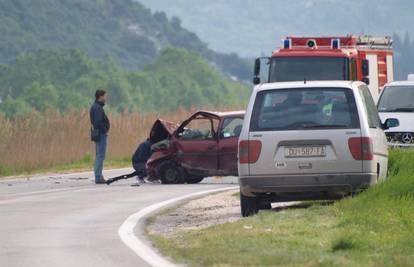 Teška prometna na magistrali, vozačica na mjestu poginula 