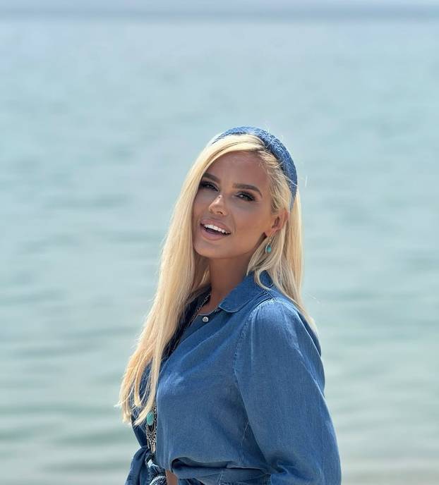 Divi se Dačiću, traži zatvor za sve loše komentare o Vučiću: Tko je srpska političarka Ana?