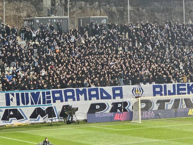 FOTO Navijači Rijeke: 'Za neke la Europ, a za druge la fritul'