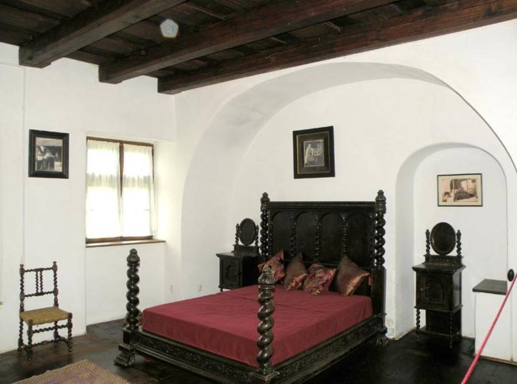 bran-castle.com