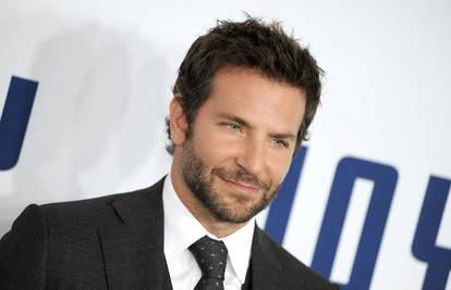 Bradley Cooper ispričao kako je došao u Bijelu kuću bez gaća