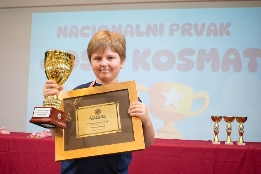 FOTO Josip (8) iz Vinkovaca je državni prvak u Alohi: 'Riješio sam 62 zadatka u pet minuta!'