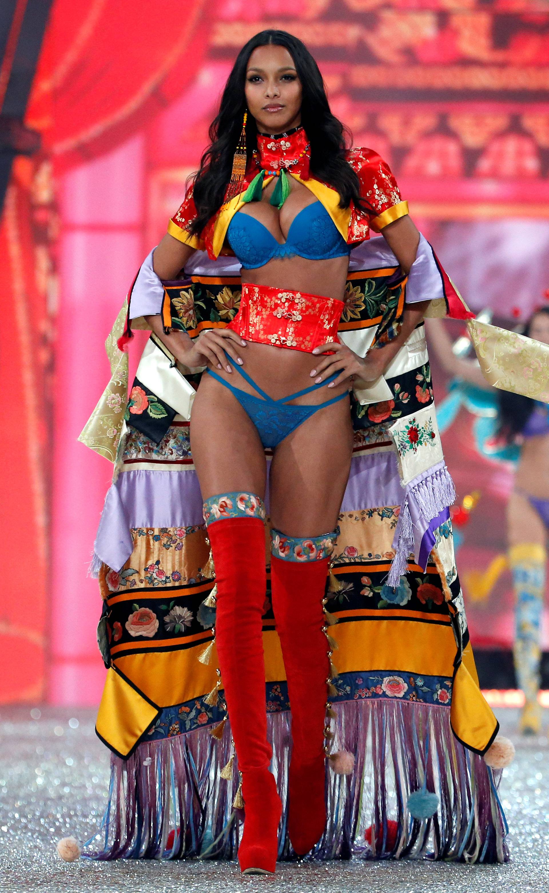 Model Lais Ribeiro presents a creation during the 2016 Victoria's Secret Fashion Show at the Grand Palais in Paris