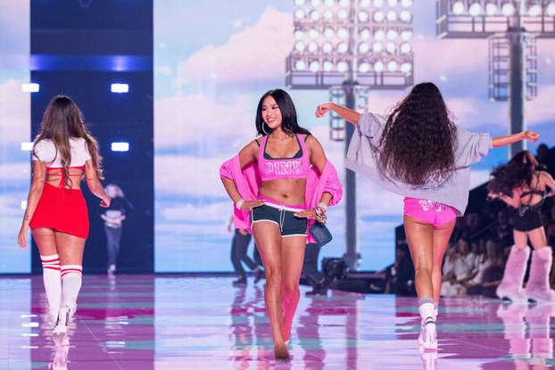 The 2025 Victoria's Secret Fashion Show, Steiner Studios, Brooklyn, NY, Kings County, New York, United States - 15 Oct 2025