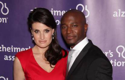 Bez medija: Taye Diggs i Idina Menzel tajno su prekinuli brak