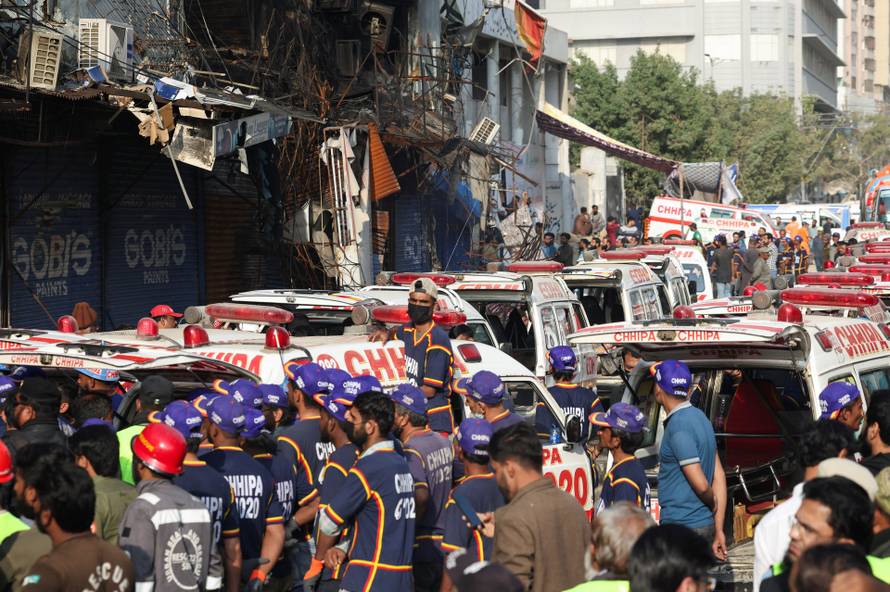 Aftermath of fire in a shopping mall in Karachi