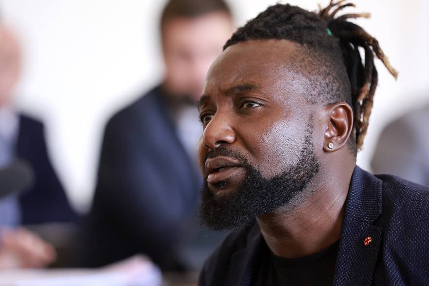 Kwedi na su&dstrok;enju Mami&cacute;ima: 'Moj potpis je na potvrdama, ne sje&cacute;am se da sam ih ikad vidio'