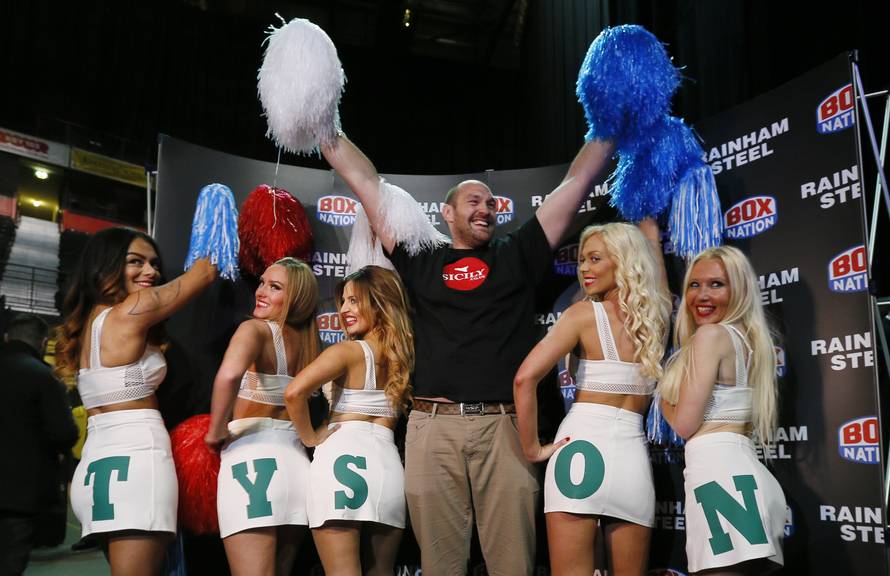 Tyson Fury & Wladimir Klitschko Head-to-Head Press Conference