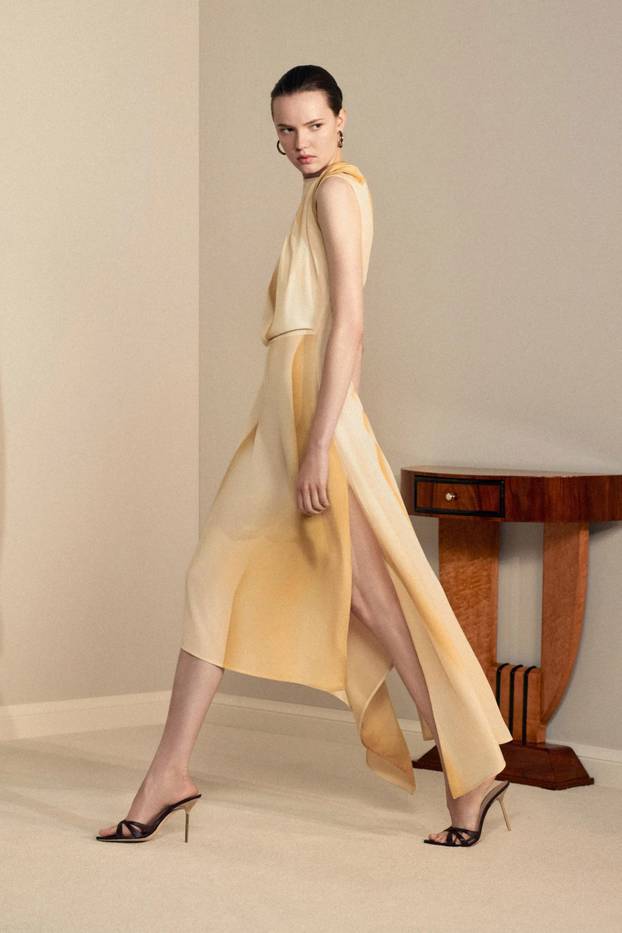 FOTO Trebate haljinu za svadbu? Victoria Beckham ima hit ljetne modele. Pogledajte cijene