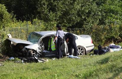 Česi stradali na autocesti: U bolnici umro i otac (37)