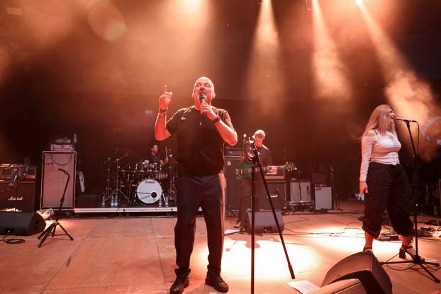 Frankfurt: Hrvatska noć u Suwag Energie Areni