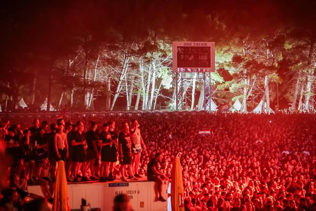 Šibenik: Koncert Marka Perkovića Thomsona na Šibenskom Šubićevcu