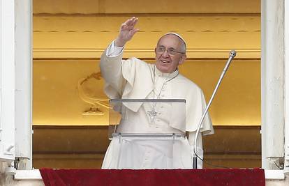 Vatikan: Papa Franjo pozvao je vjernike da mole za Ukrajinu
