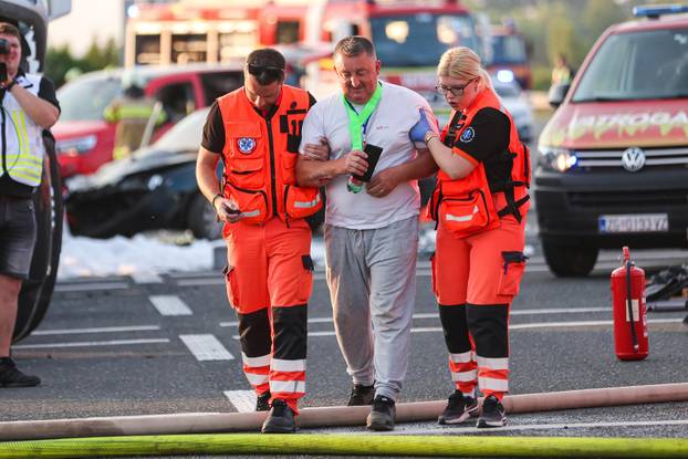 Zagreb: U blizini naplatne postaje Sveta Helena održana je vježba "Sigurnost 25"