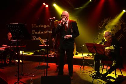 FOTO Jimmy Stanić (95) održao je koncert u zagrebačkom klubu