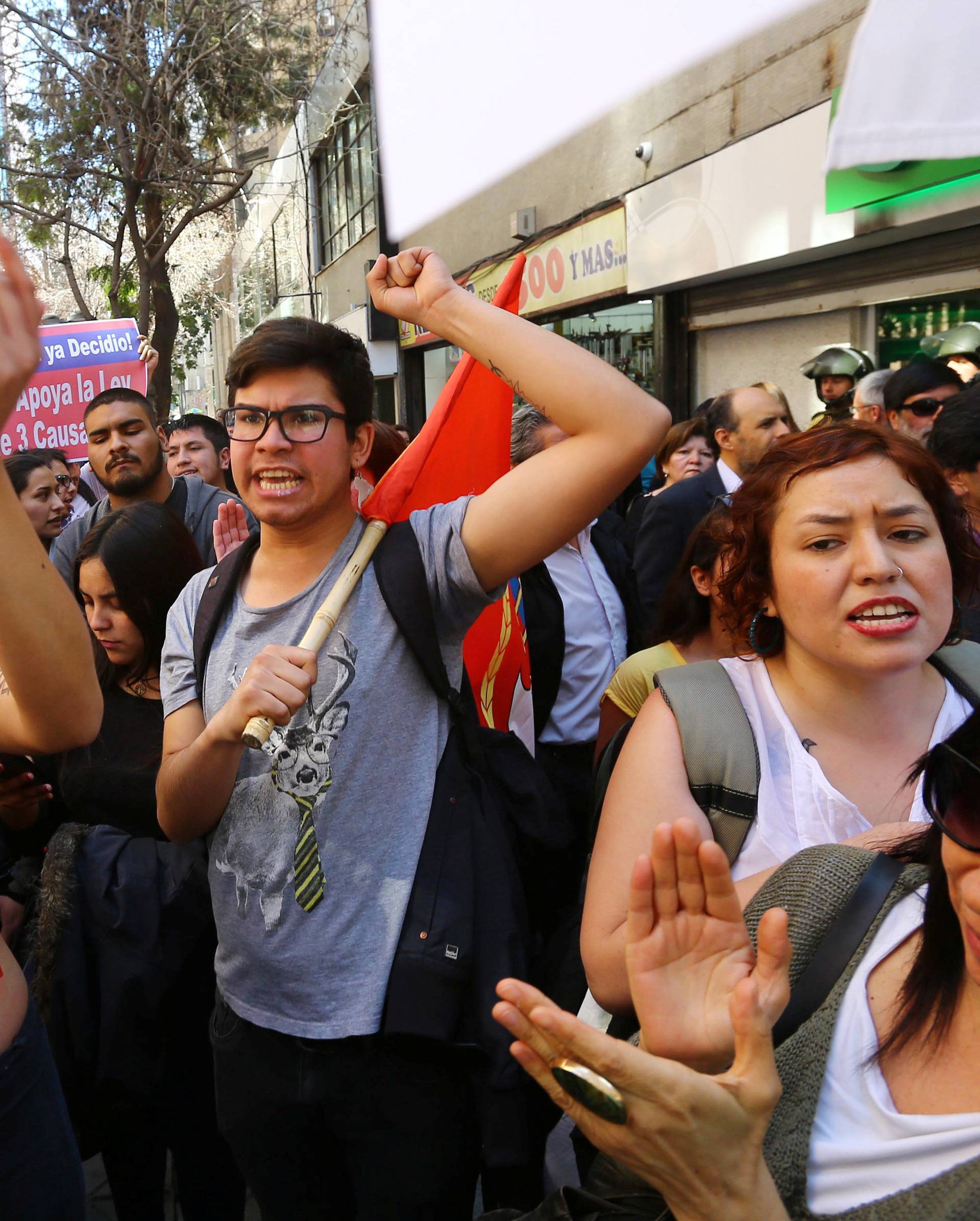 Demonstrators in favour of abortion celebrate in Santiago