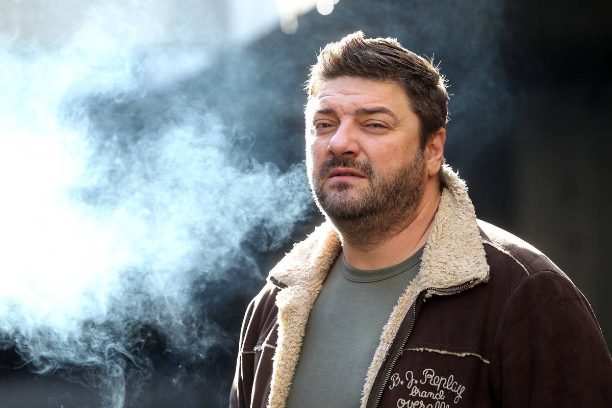 Navojec o novoj ljubavi: Tajne veze postoje samo u pjesmama