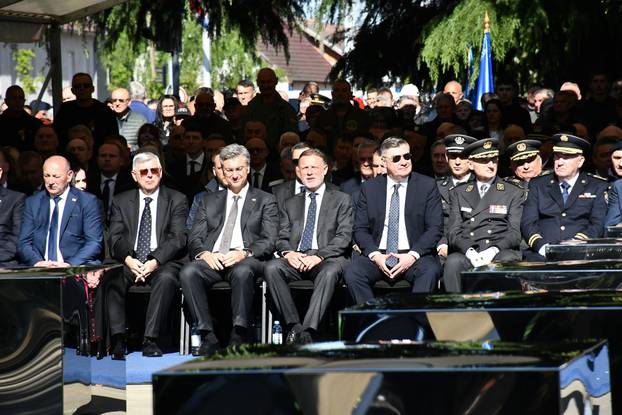 Okučani:  Obilježavanje 31. obljetnice vojno-redarstvene operacije "Bljesak"
