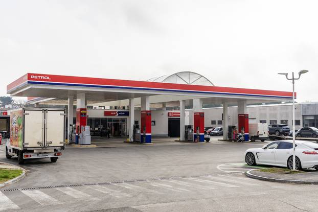 Pula: trgovački centri prazni tijekom drugog bojkota