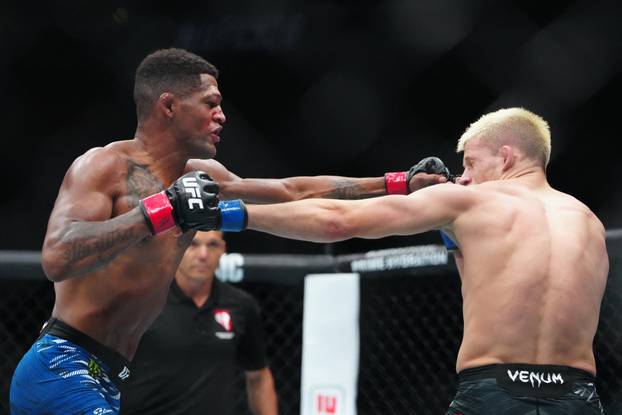 MMA: UFC 320 - Mix vs Wiklacz