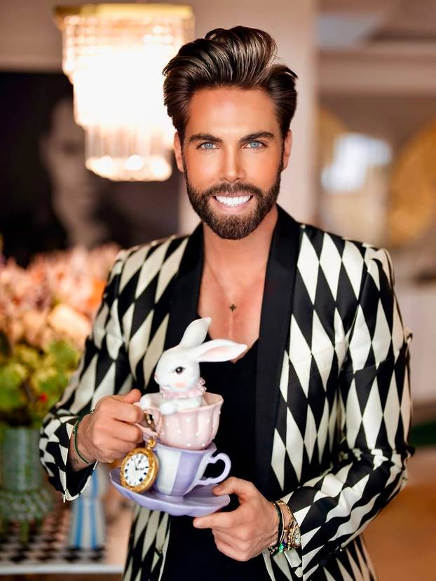 FOTO Evo kako su naši poznati proveli Uskrs: Neki bili na špici, drugi pokazali sređene domove