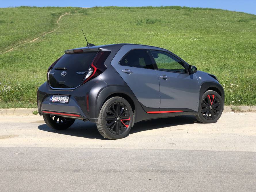 Aygo X Undercover na testu: Najluksuzniji i najskuplji mali auto kojeg smo ikada vozili