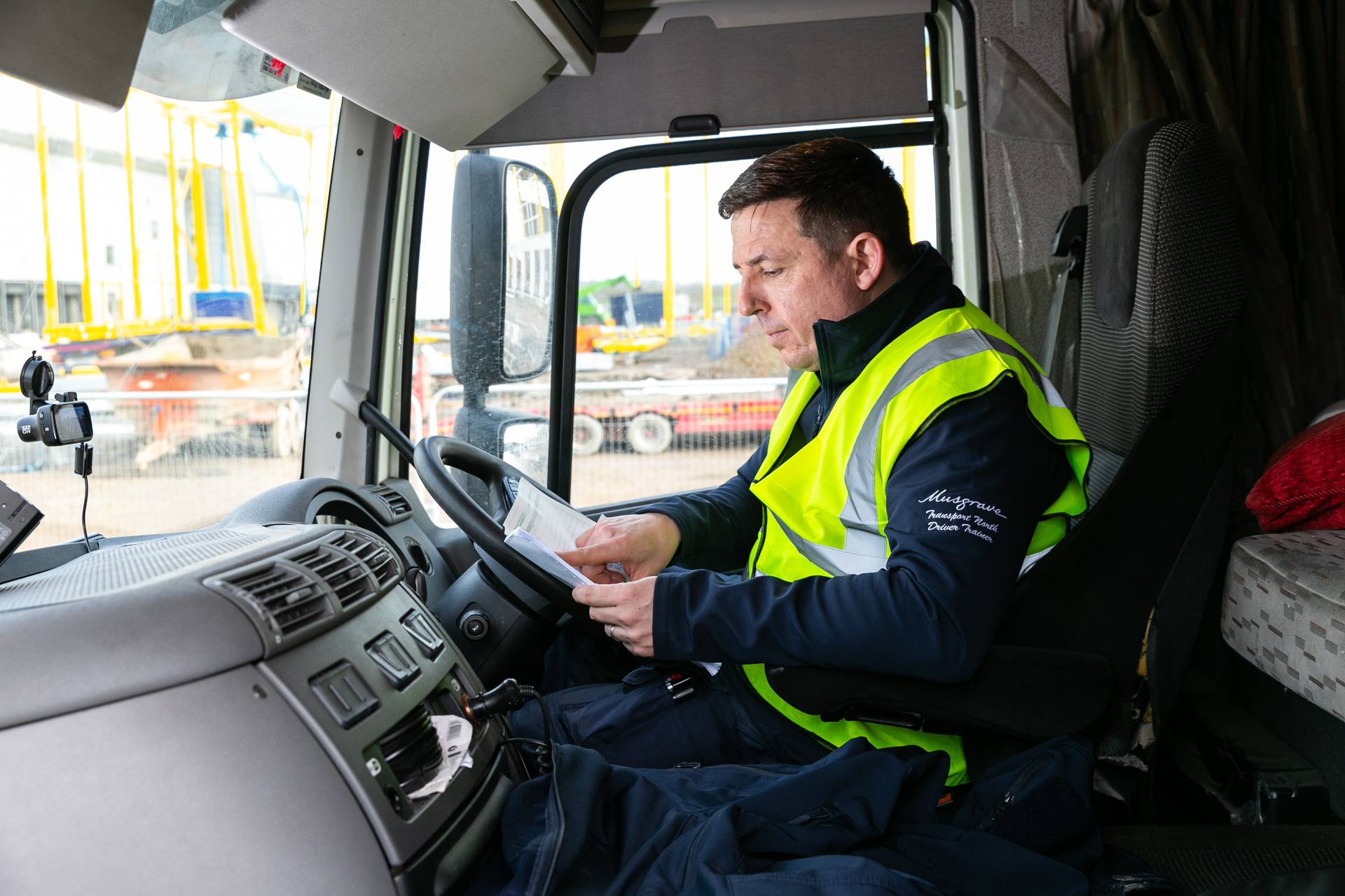 Dođi na dane otvorenih vrata i zaposli se kao skladišni radnik ili vozač kamiona u Irskoj!