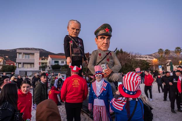 Tito i Ante Pavelić spaljeni kao Krnje u Kaštel Starom