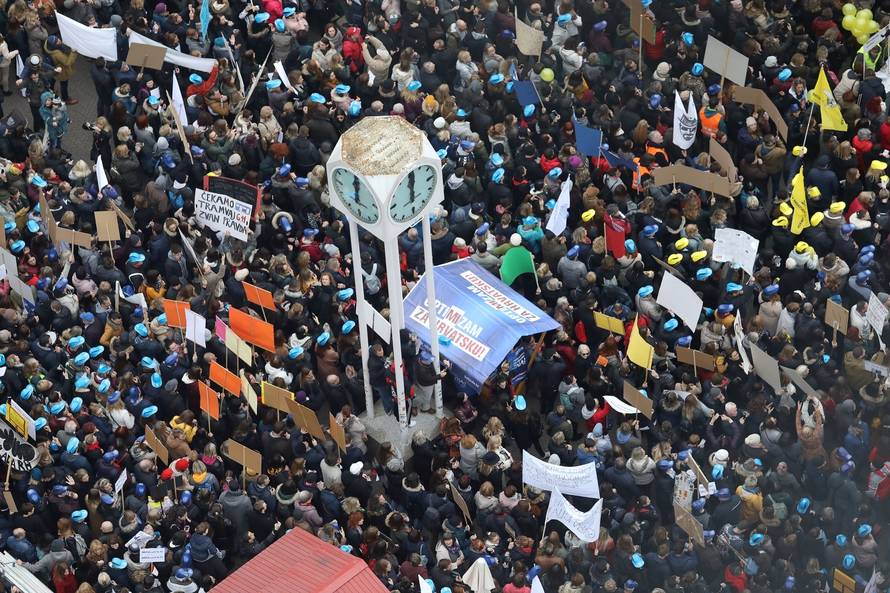 Veliki prosvjed Hrvatska mora bolje popunio glavni gradski Trg