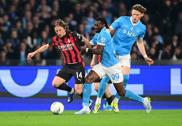 Serie A - Napoli v AC Milan
