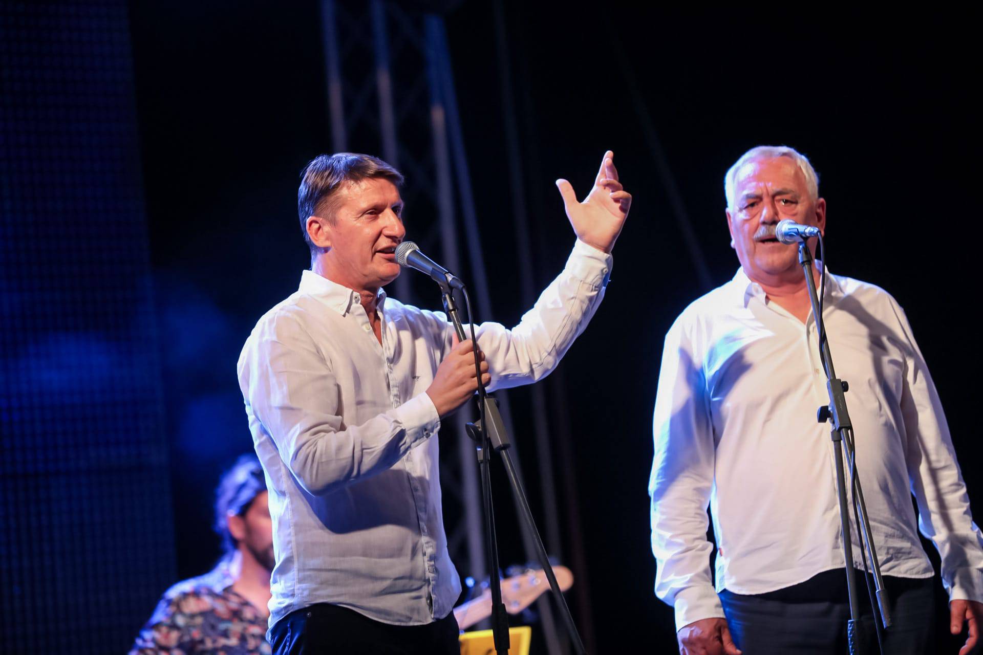 Tomislav Bralić i klapa Intrade nastupali na festivalu u Vrsaru