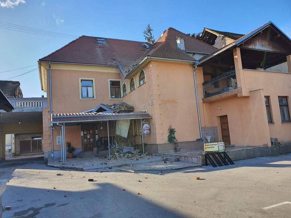 Sandra i Dušan u paklu potresa: 'Ljudi su vrištali, a psi zavijali. Ne spavamo, psihički smo loše'