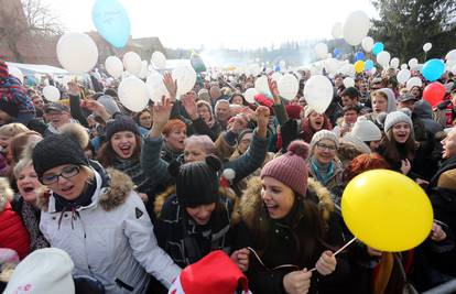 Dočekali Novu već u podne:  U Fužinama 10.000 posjetitelja!