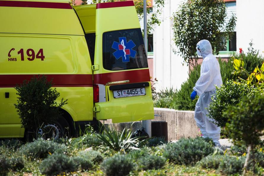 Prebacivanje sticenika doma za starije i nemocne u Splitu u karantenu