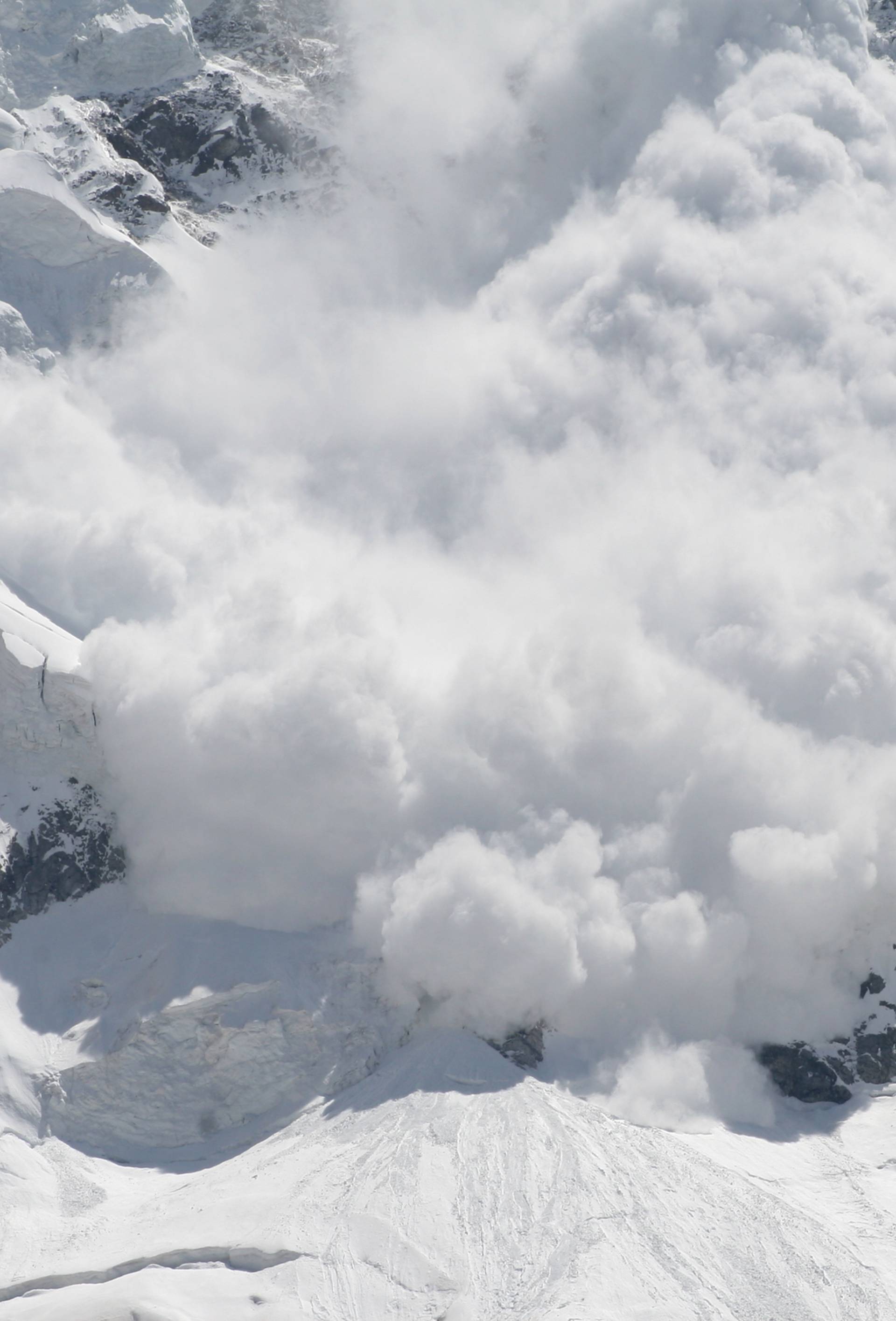 HGSS upozorio na lavine: Ova pravila slijedite na skijalištima