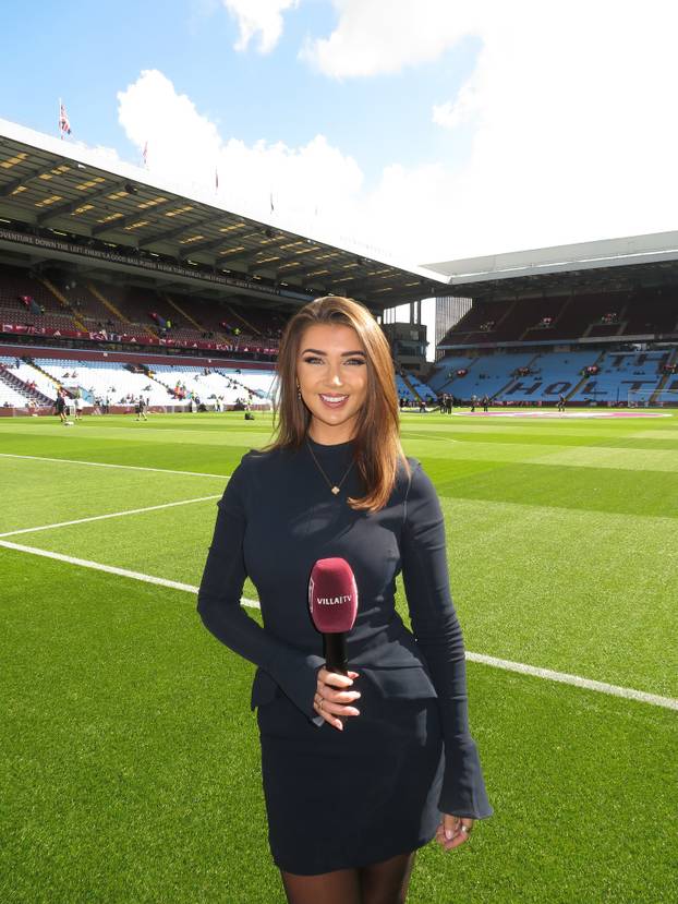 FOTO Zbog fatalne ljepotice je premierligaš dobio nove fanove