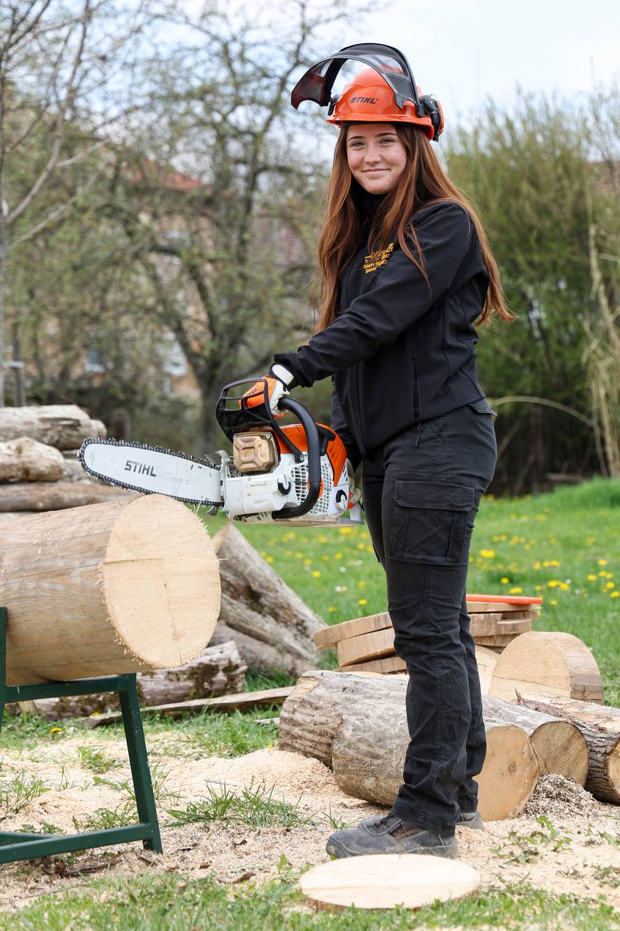 Virovitica: Matea Rodić, jedina djevojka u razredu šumarskih tehničara