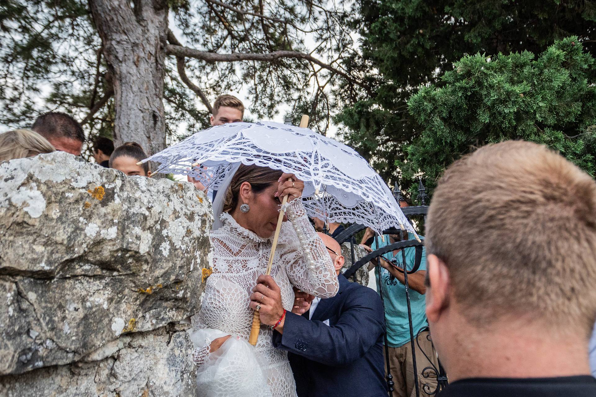 Sitno Gornje: Vjenčanje Ane Gruice u crkvi sv. Luke