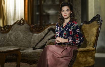 Rizvić u potpuno drukčijoj ulozi: Navikli ste me gledati kao zlicu, sad glumim tradicionalnu ženu