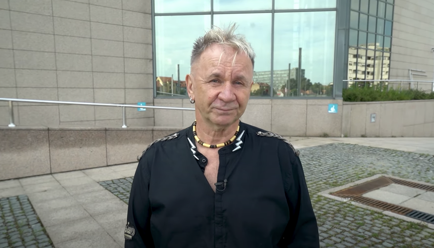 Senna M o 'Masked Singeru': 'Ispao sam prvi jer publika ne ocjenjuje ni pjevanje ni kretnje'